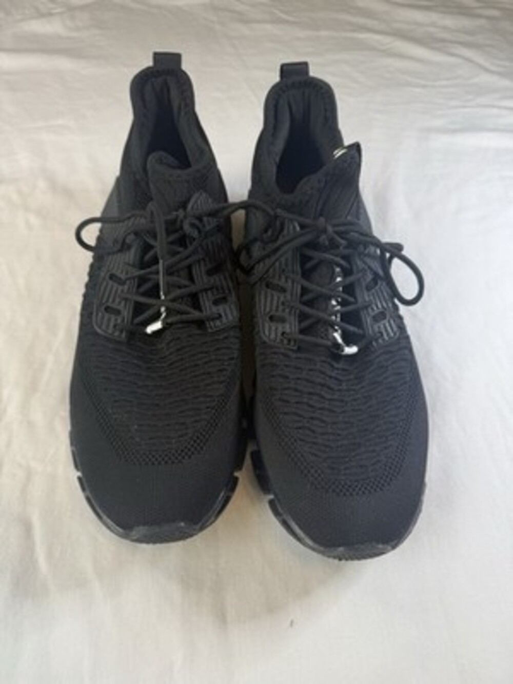 Black Breathable Knit Running Shoes Size 13